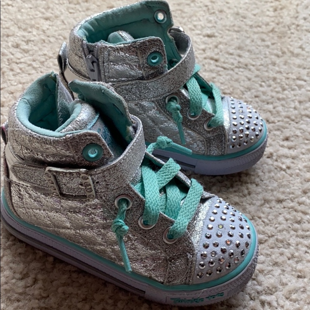Toddler girls Skechers twinkle toes high tops